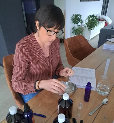 atelier cosmétiques naturels, huiles essentielles, huiles végétales, hydrolats