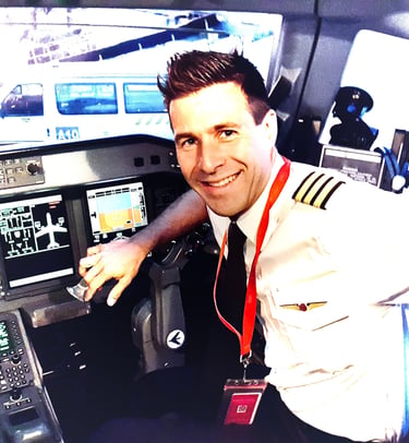 Professionnal Coach Jerome Vaillancourt in his pilot uniform