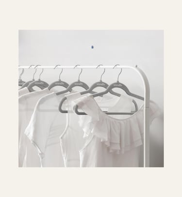 SereneLife 30 Pack Velvet Hangers - Grey