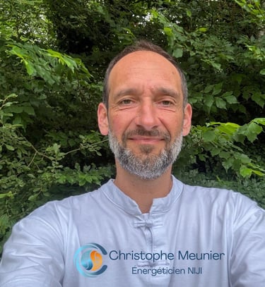 portrait christophe Meunier Energeticien Nantes et St Jean de Boiseau portrait.