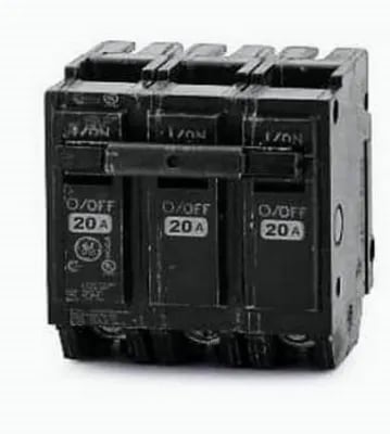 a circuit breakered circuit breakered circuiting device