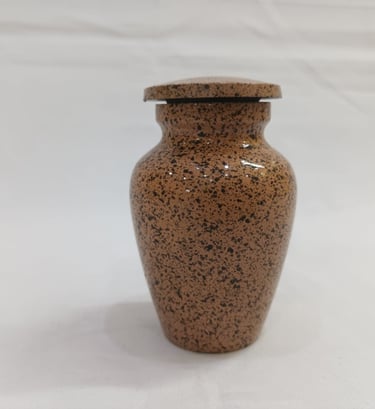 small size urn