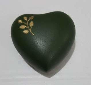 heart shaped urn
