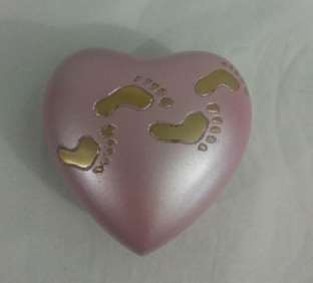 heart shape urn