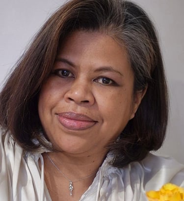 Sandra, créatrice de la marque d'accessoires Saracrea