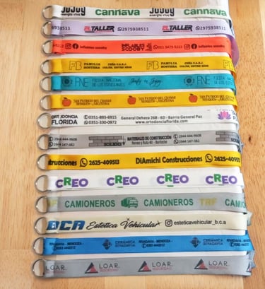 Lanyards portacredenciales colgantes portallaves personalizados