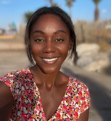 Coach et thérapeute qui aide les personnes à mieux se connaitre