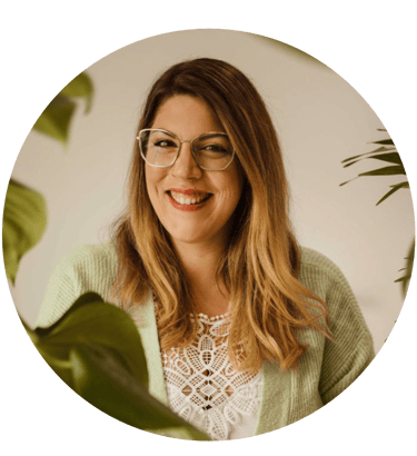 Porträt von Nadine Muthreich – Zufriedene Kundin von 73FILM mit 5-Sterne-Bewertung.