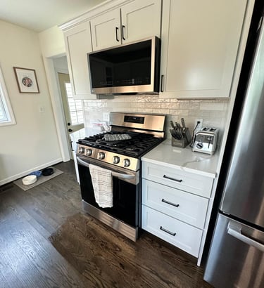 Kitchen house cleaning service in Milwaukee WI by Sousa Pro Cleaning