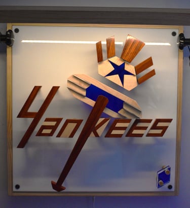 YANKEES wall pic-light bar/case-richWOODart.com-25 1/2"x25 1/2-16 lbs.+