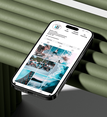 Communication digitale feed instagram réseaux sociaux