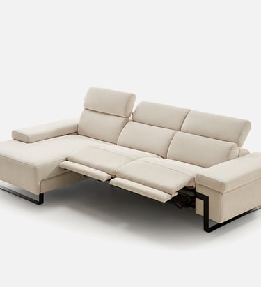 ofá relax eléctrico beige con chaise longue y cabezales reclinables