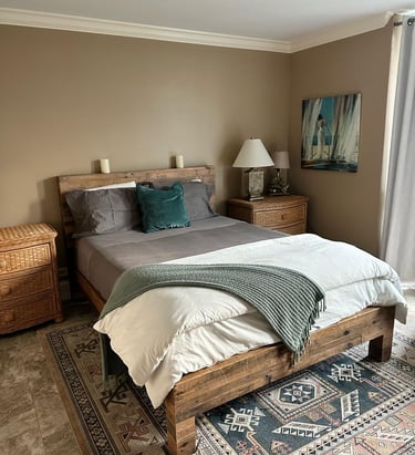 Airbnb bedroom cleaning service in Milwaukee WI by Sousa Pro Cleaning