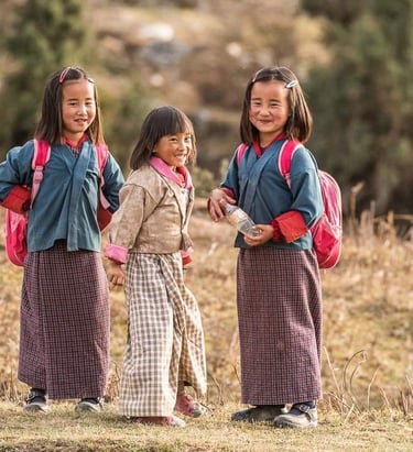 Bhutanese_School_Going_Children_at_Pjobjikha_Valley_Western_Bhutan