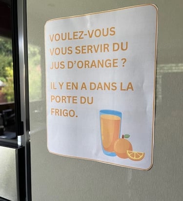 Suggestion écrite sur un frigo