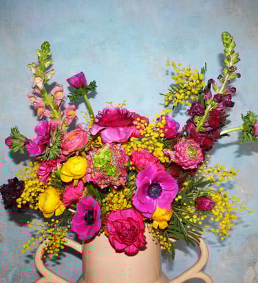 bouquet vitaminé mimosa pavot anémones fleurs françaises