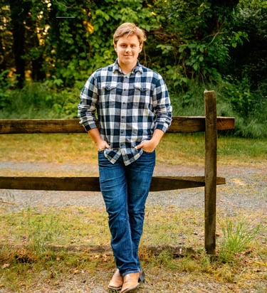 Lancaster PA senior picture photographer. Manheim PA Senior Picture Photographer