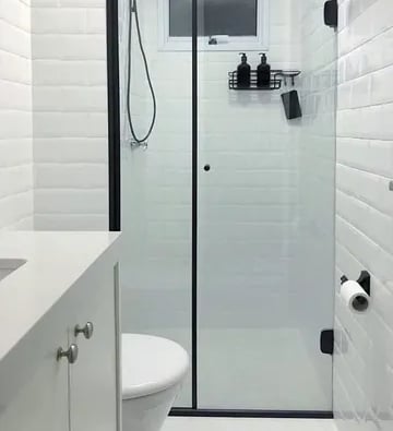 box de vidro para banheiro com porta