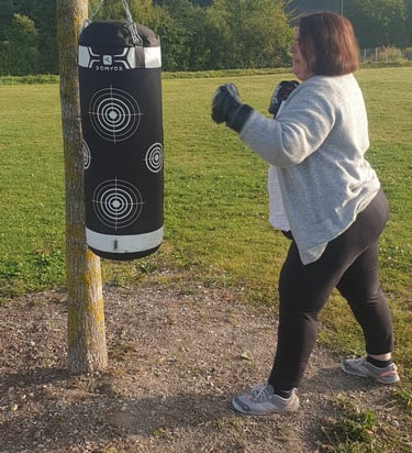 femme boxe pathologie amiens