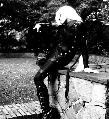 Cosplay costume: Alucard from Hellsing / cage outfit | Vladdi Cosplay