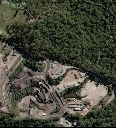 An aerial view of Pine Mountain Quarry in Whites Hill reserve, Brisbane briaben