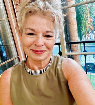 Tarot Reader Los Angeles in person & online tarot readings by Maya Britan psychic artist