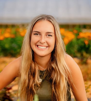 Lancaster PA senior picture photographer. Hershey PA senior picture photographer