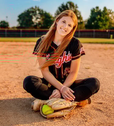 Lancaster PA Senior Picture Photographer. Manheim PA Senior Picture Photographer