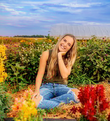 Manheim Township Senior Picture Photographer. Lancaster PA senior picture photographer