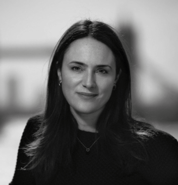 Lorna Paid Ads Director