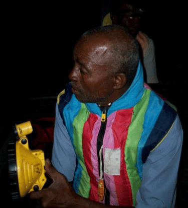 Hunting man-eating crocodiles at night - The Real Crocodile Hunter - Ian Bartlett
