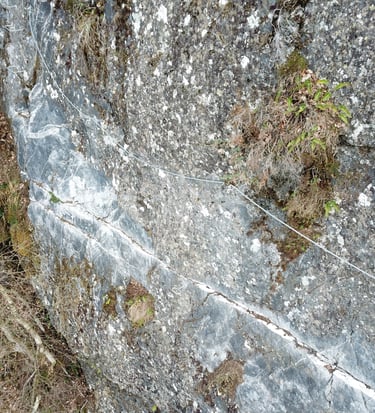 Inspection de fixation sur via ferrata (64)