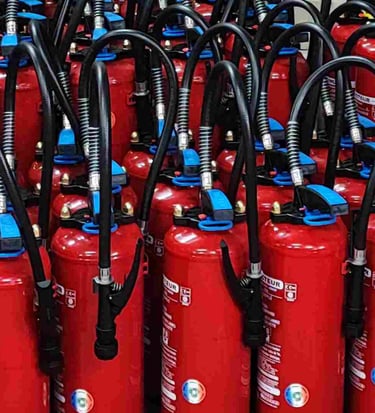 stock d'extincteurs à eau