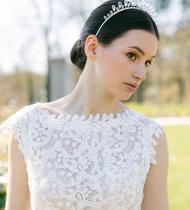 A line lace wedding dress brussels