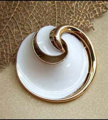 Trifari Jewelry Mid Century Modern Brooch 