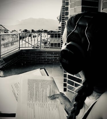 Ana, storyteller