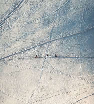 Alpinistes sur le Mont Blanc.