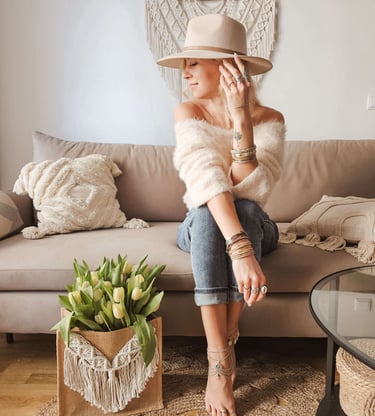 boho girl with macrame elements