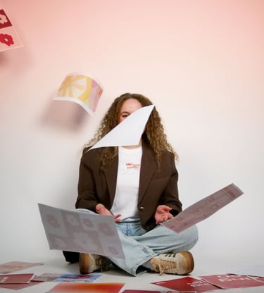 Portrait de Maud, fondatrice de Soleado studio - studio graphique à Liège