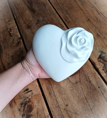 coeur à poser sur tombe avec message peint personnalisé