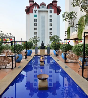 swimming pool