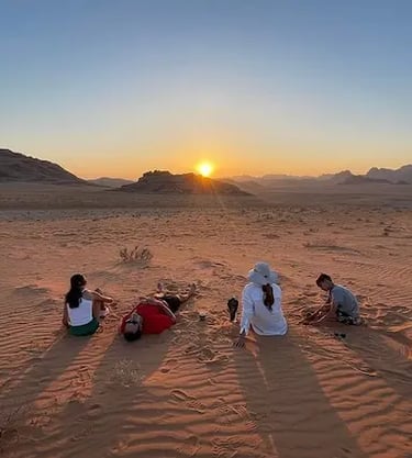 Sunset view on a 1 day and 1 night jeep tour in Wadi Rum