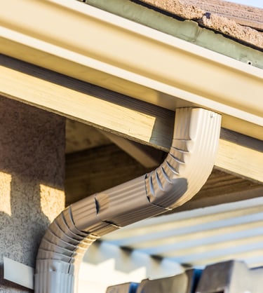 Residential Gutter Cleaning and repairs in Orange County, CA