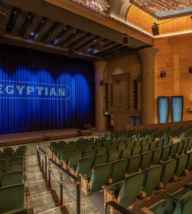 netflix-egyptian-theatre-decor-inside-hollywood-losangeles