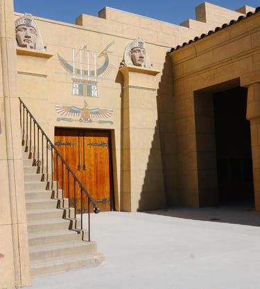 Netflix Egyptian Theatre Hollywood Movie