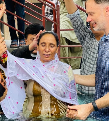 KMI Pakistan Church , Ministry in Pakistan, Baptizing in Pakistan, Christians in Pakistan, Christian organisation in Pakistan