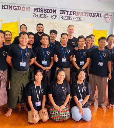 Bible training in Maesai, Training Pastors and leaders in Maesai, Myanmar pastors and leaders training 