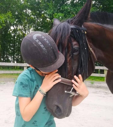 séance équithérapie individuelle  enfant