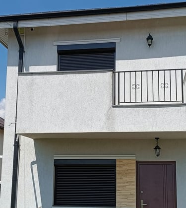 SEV HOME Rulouri exterioare