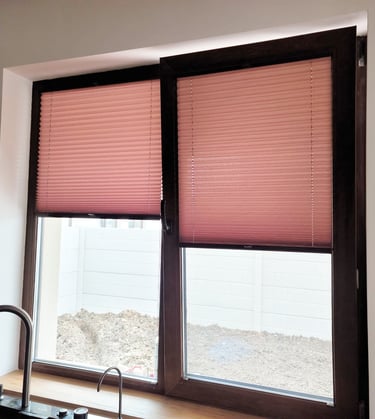 Sev Home Jaluzele plisate incadrate pe tamplarie PVC